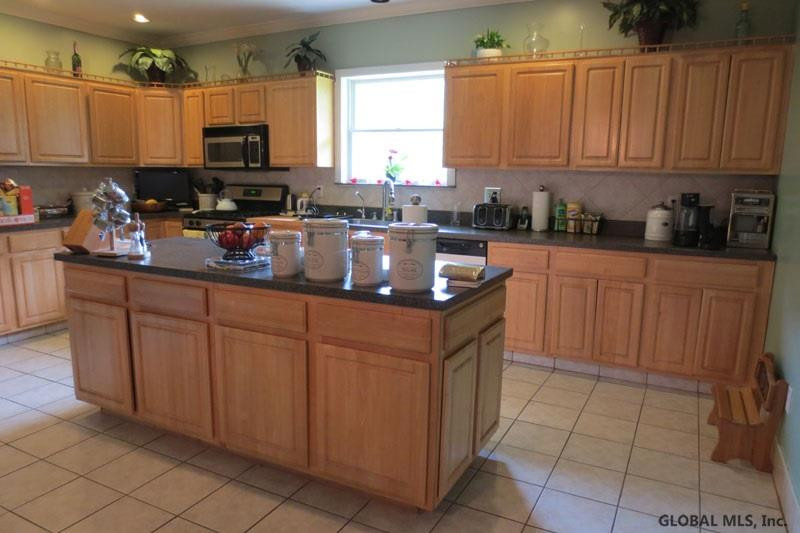 276 Sunside Road Cairo, NY 12405 - Photo 3 of 25 Photo 3
