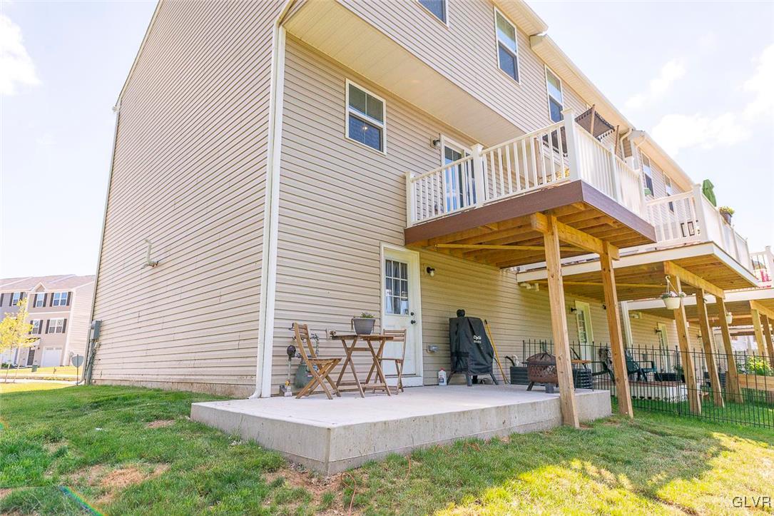 2084 Alex Road Easton, PA 18040 - Photo 3 of 20 Gallery Image 3