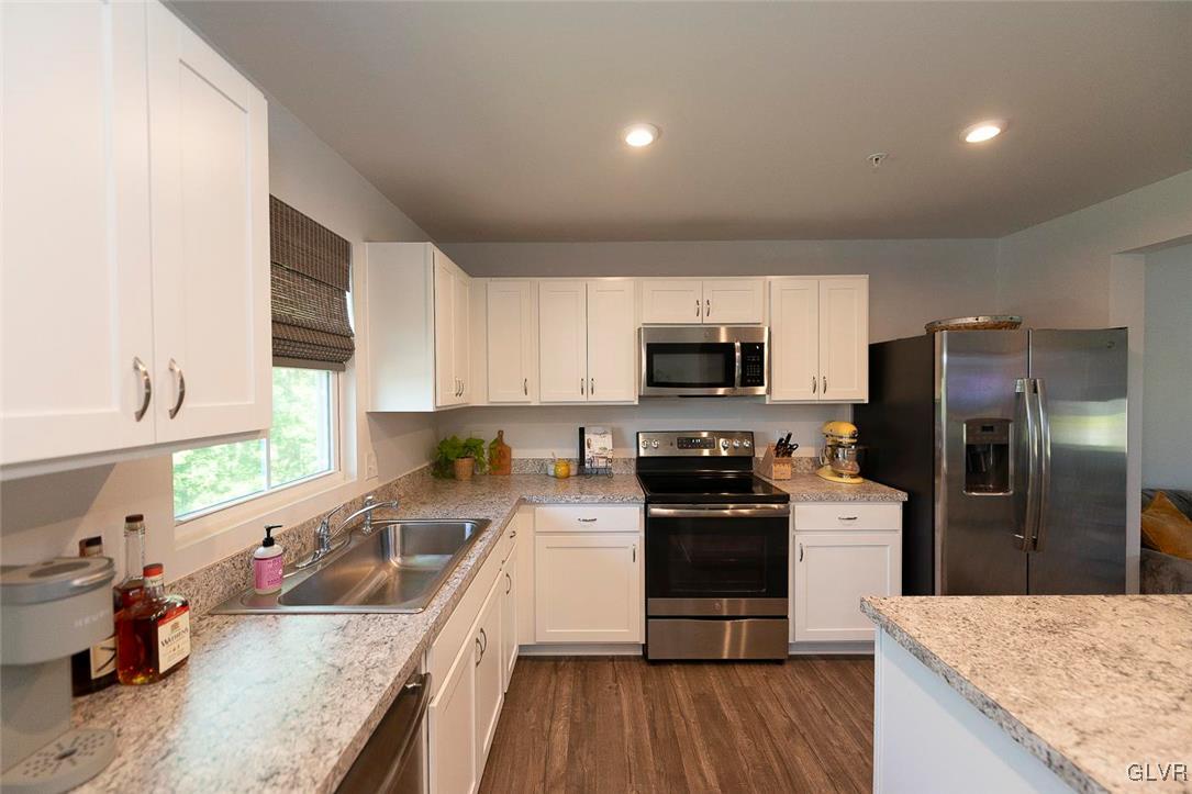 2084 Alex Road Easton, PA 18040 - Photo 8 of 20 Gallery Image 8