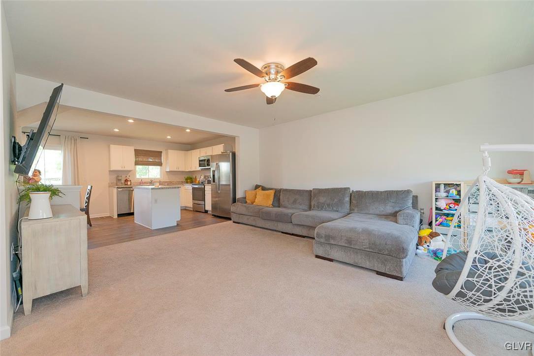 2084 Alex Road Easton, PA 18040 - Photo 10 of 20 Gallery Image 10