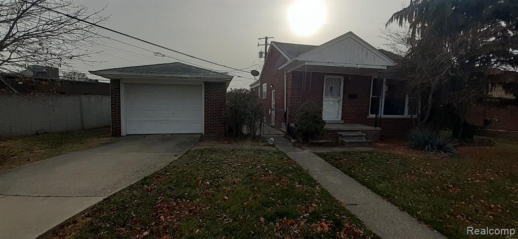 18070 Prosper Avenue Eastpointe, MI 48021 - Photo 1 of 19