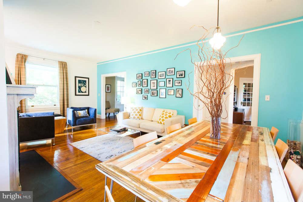 107 Longwood Road Baltimore, MD 21210 - Photo 4 of 30 Dining/Living Room Combo