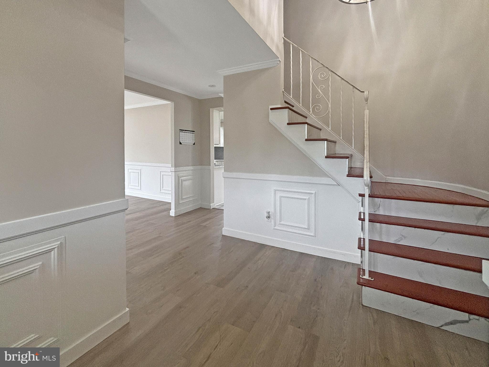 119 Colonial Road Beverly, NJ 08010 - Photo 5 of 29