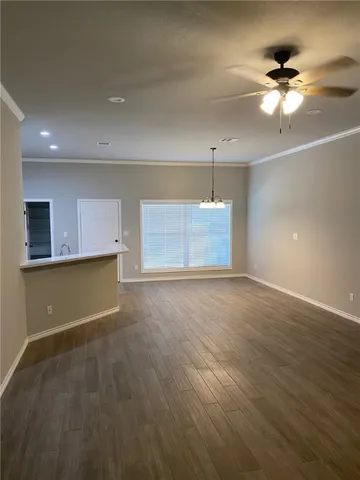 $2,200 | 4015 Golden Eagle Drive, Unit B, Bryan, TX 77808