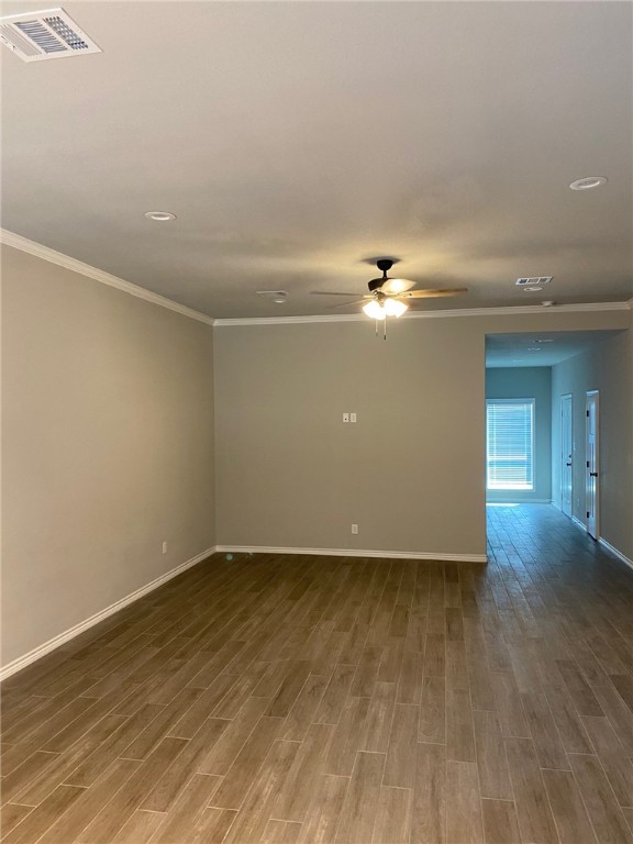 4015 Golden Eagle Drive, Unit B Bryan, TX 77808 - Photo 3 of 10