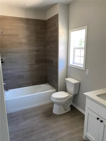 $2,200 | 4015 Golden Eagle Drive, Unit B, Bryan, TX 77808