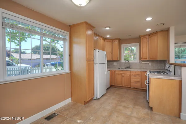 $1,235,000 | 381 5th Street, Solvang, CA 93463