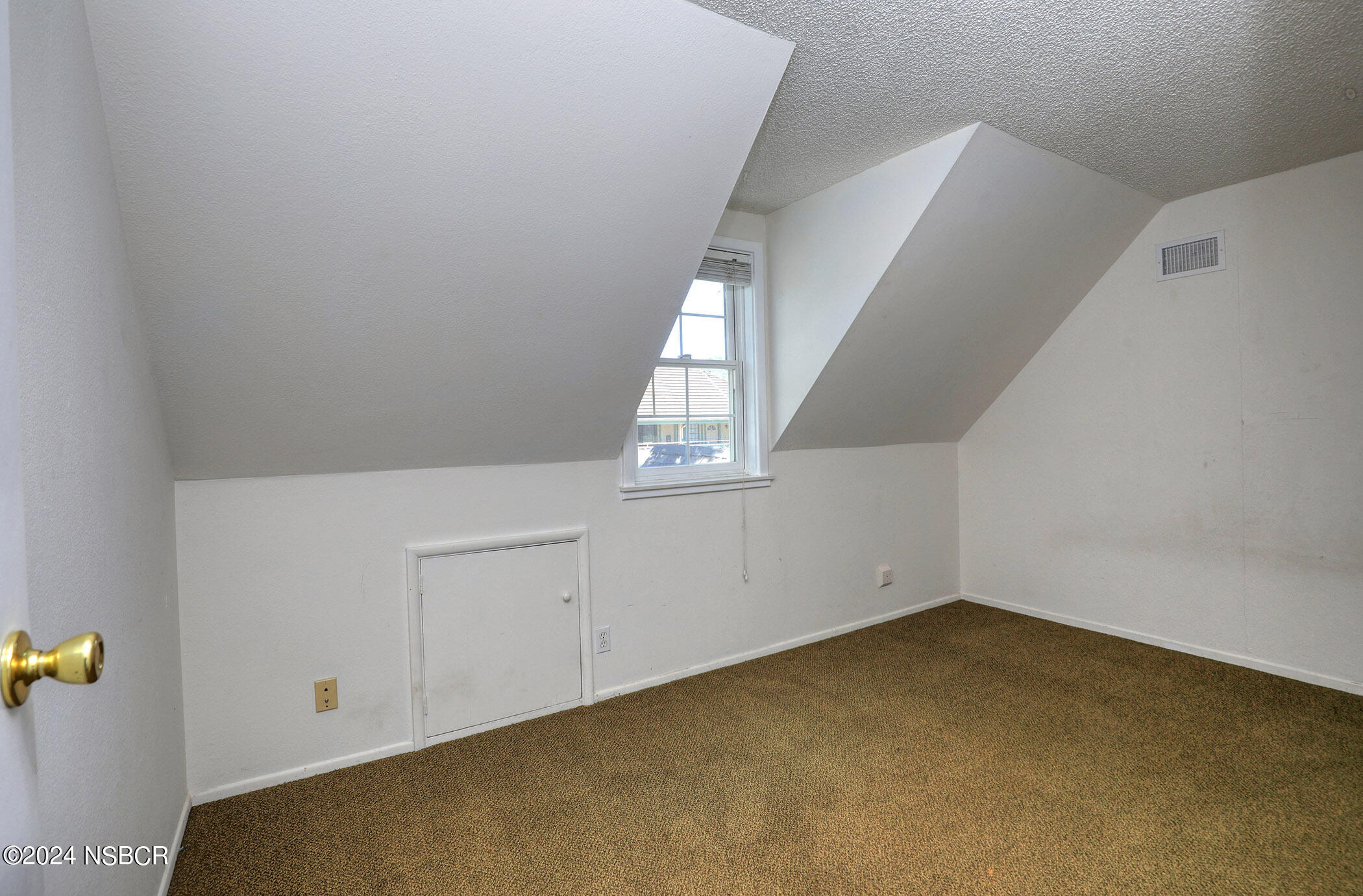 381 5th Street Solvang, CA 93463 - Photo 22 of 40 17