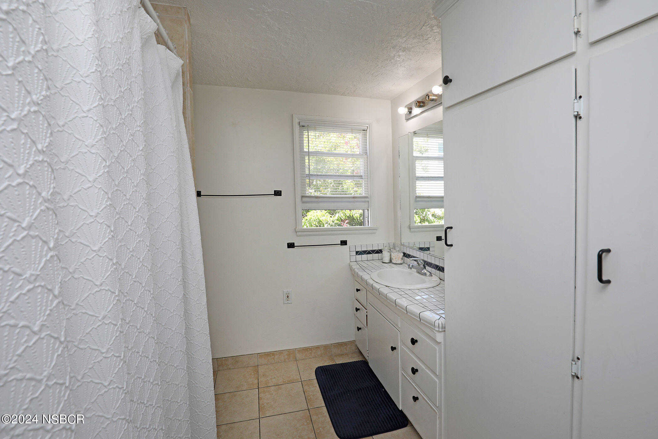 381 5th Street Solvang, CA 93463 - Photo 24 of 40 35