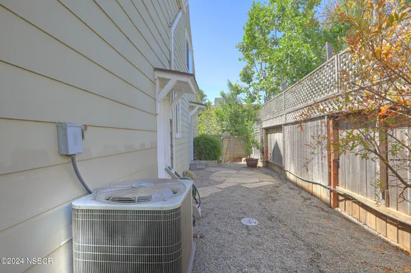 $1,235,000 | 381 5th Street, Solvang, CA 93463
