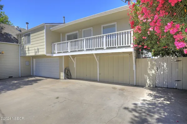 $1,235,000 | 381 5th Street, Solvang, CA 93463