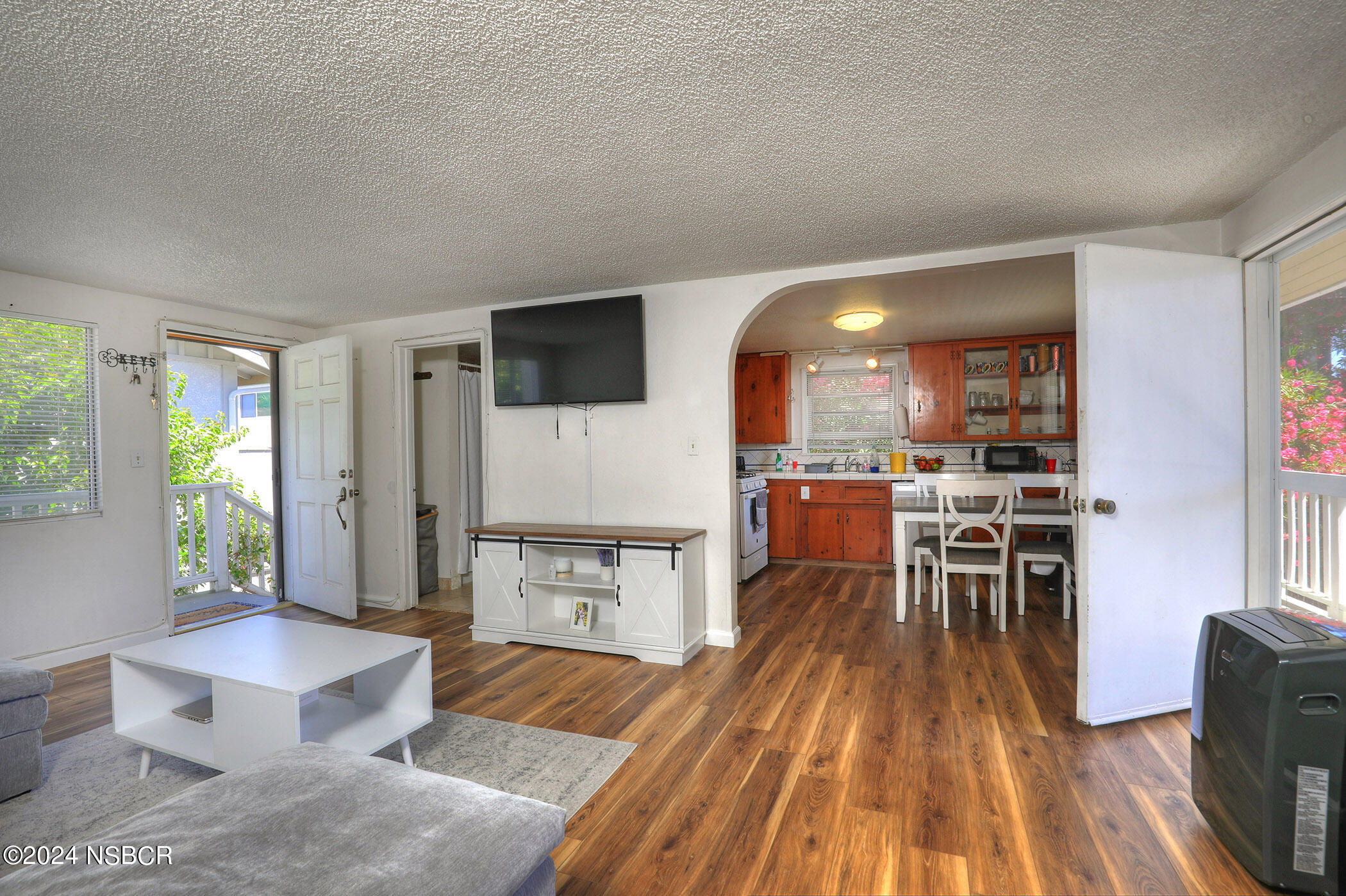 381 5th Street Solvang, CA 93463 - Photo 33 of 40 28