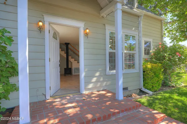 $1,235,000 | 381 5th Street, Solvang, CA 93463