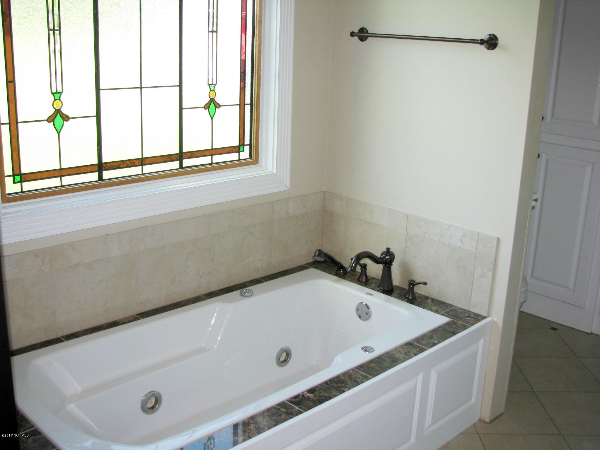 3947 Eds Grocery Road Williamston, NC 27892 - Photo 7 of 30 Jetted tub
