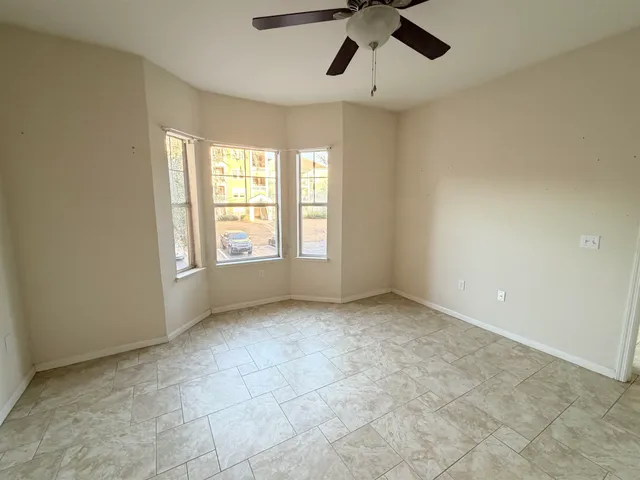 $160,000 | 2801 Chancellorsville Drive, Unit 925, Tallahassee, FL 32312