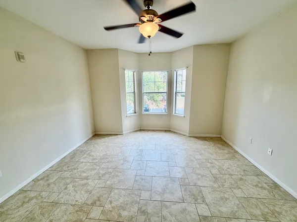 $159,900 | 2801 Chancellorsville Drive, Unit 925, Tallahassee, FL 32312