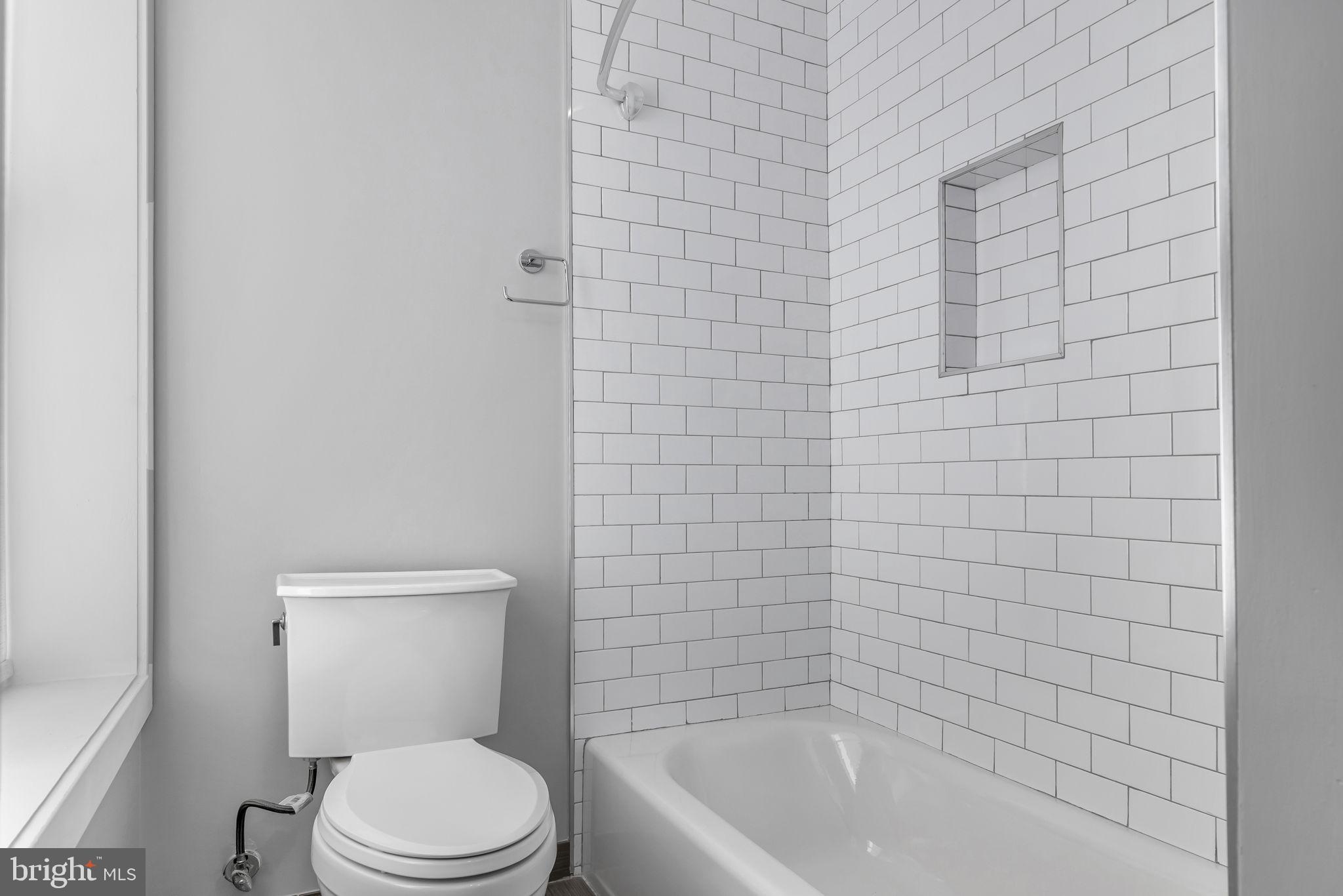 1310 Riggs Street Northwest Washington, DC 20009 - Photo 27 of 60