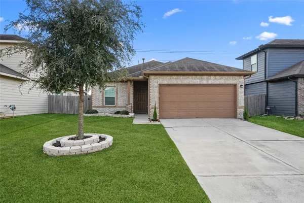$2,000 | 5006 Fairwater Court, Richmond, TX 77469