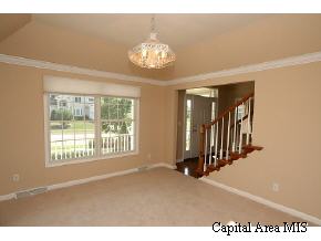 6300 Stonehaven Ridge Springfield, IL 62711 - Photo 7 of 9