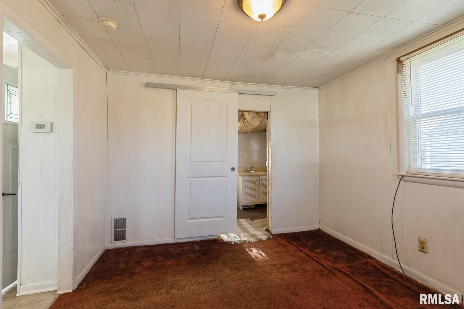 304 5th Street Hampton, IL 61256 - Photo 12 of 13 Gallery Image 12