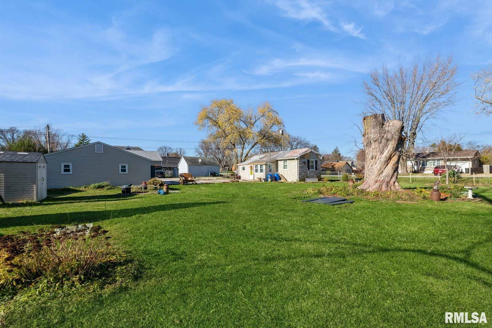 304 5th Street Hampton, IL 61256 - Photo 4 of 13 Gallery Image 4