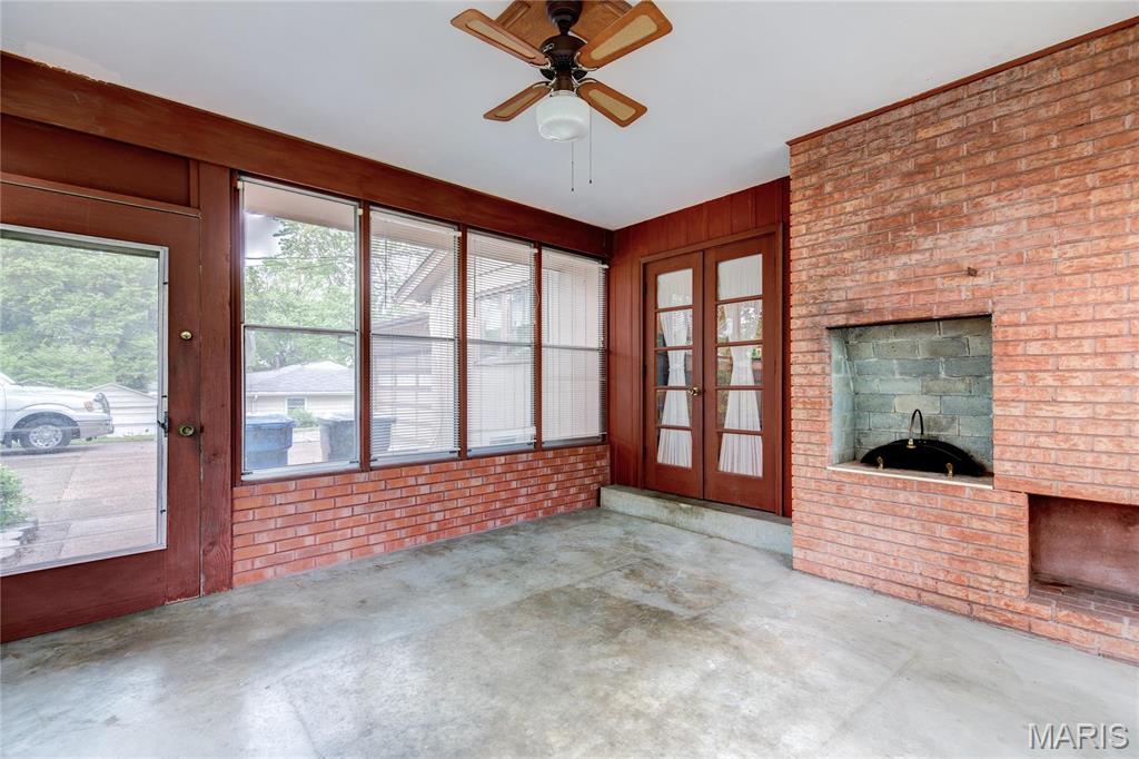 6501 Howdershell Road Hazelwood, MO 63042 - Photo 19 of 30 Gallery Image 19
