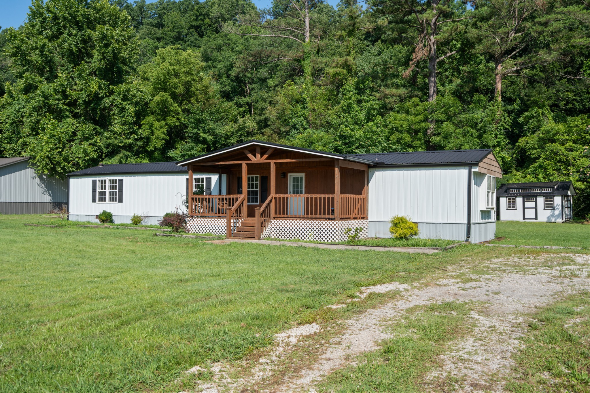 474 Duncan Road Centerville, TN 37033 - Photo 5 of 32