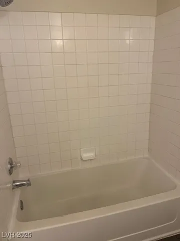 $975 | 8101 West Flamingo Road, Unit 1073, Las Vegas, NV 89147