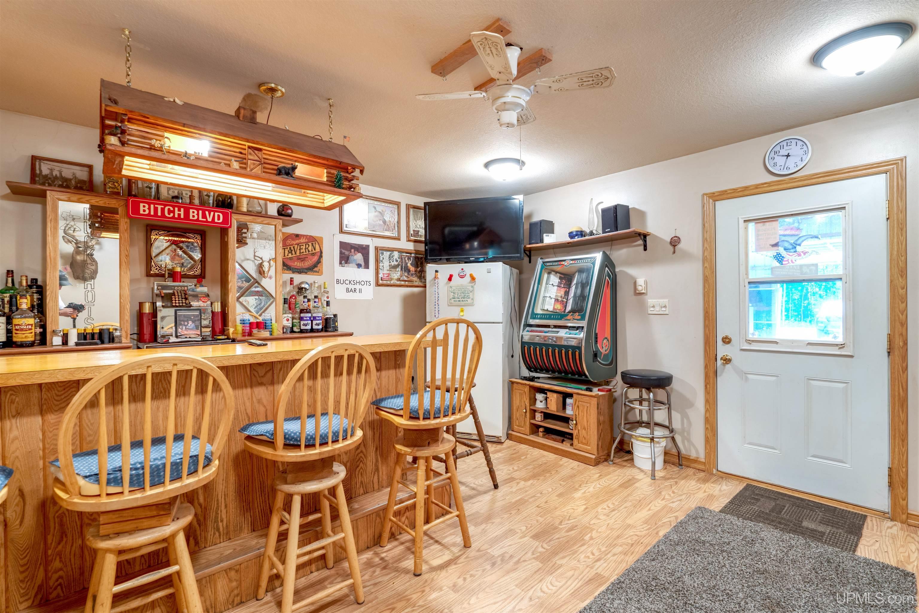 5037 Southside Road Manistique, MI 49854 - Photo 15 of 23 Gallery Image 15