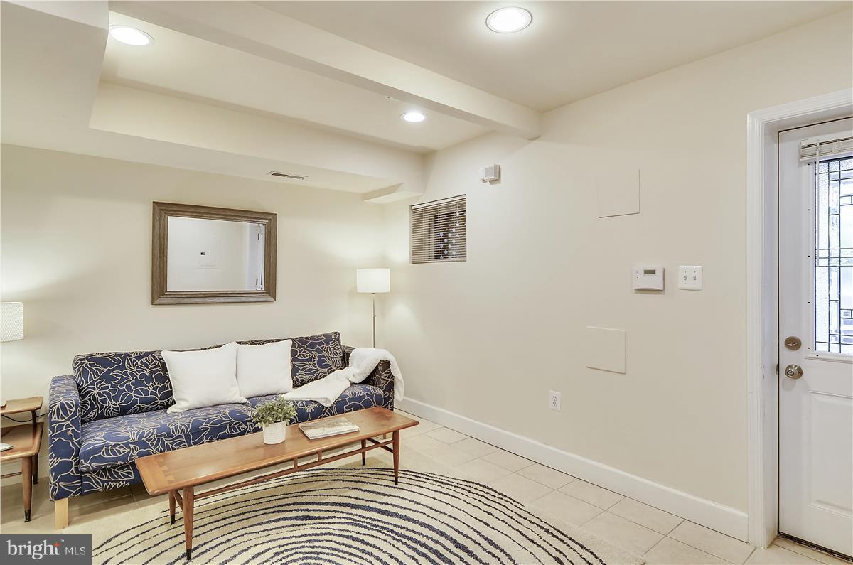 1739 D Street Southeast Washington, DC 20003 - Photo 22 of 30 Interior (General)