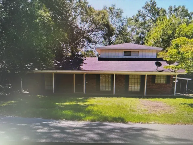 $149,900 | 405 West Wheat Street, Woodville, TX 75979