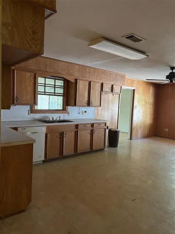 $149,900 | 405 West Wheat Street, Woodville, TX 75979