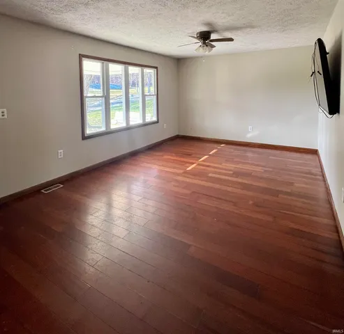 $217,900 | 1026 East Indian Trail Road, Paoli, IN 47454