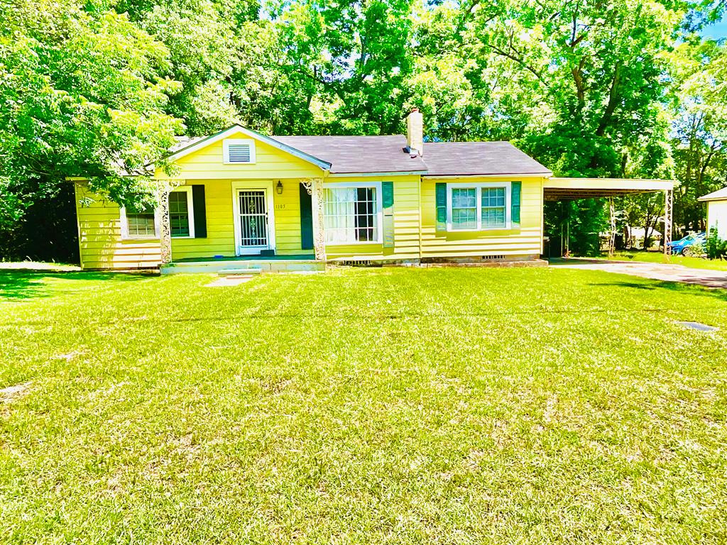 1118 East Saunders Road Dothan, AL 36301 - Photo 1 of 8 Main View