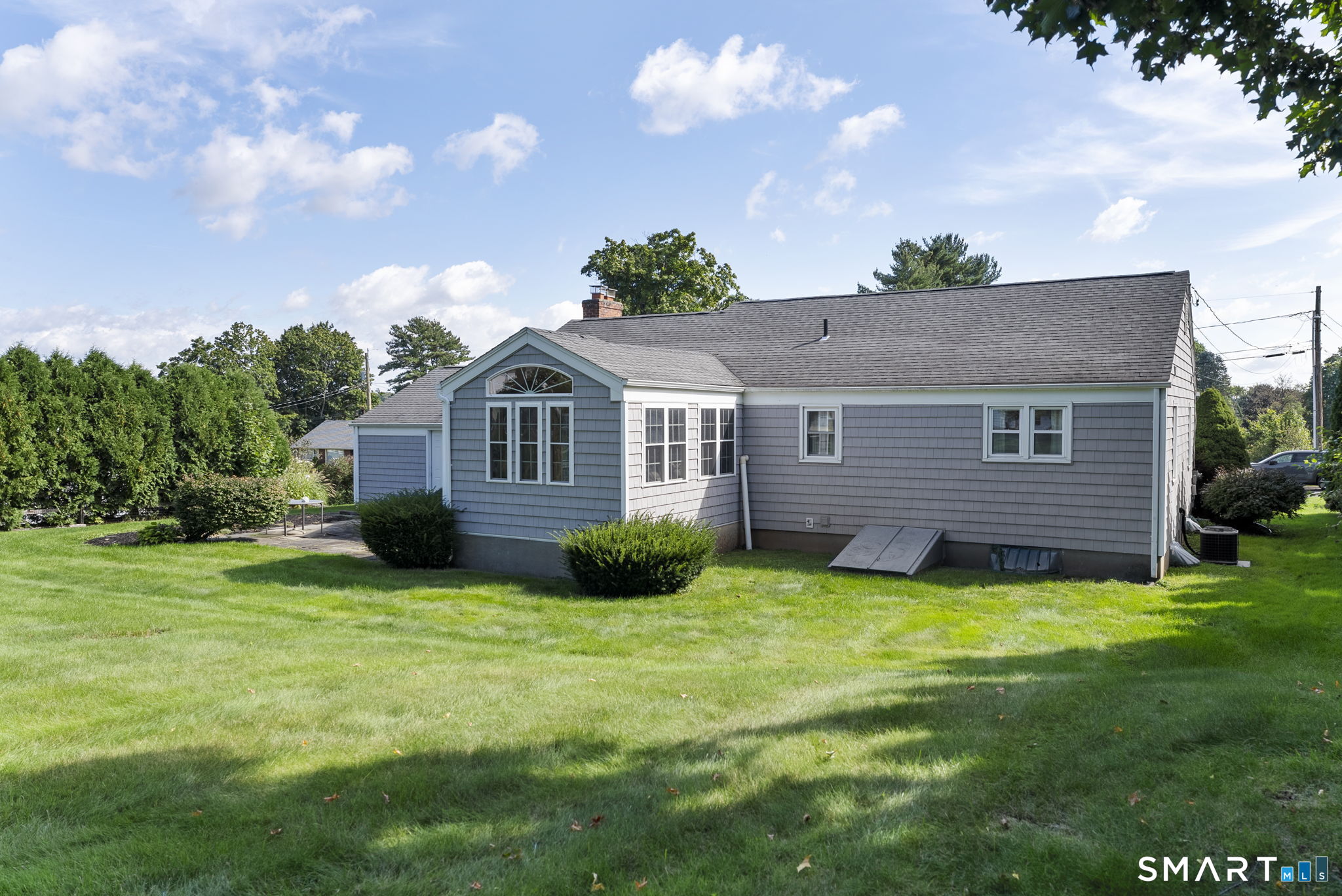 39 Clovercrest Road Wethersfield, CT 06109 - Photo 30 of 40 Gallery Image 30