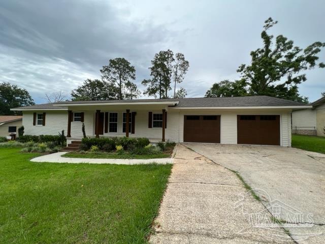 205 Diamond Avenue Atmore, AL 36502 - Photo 1 of 27 Gallery Image 1