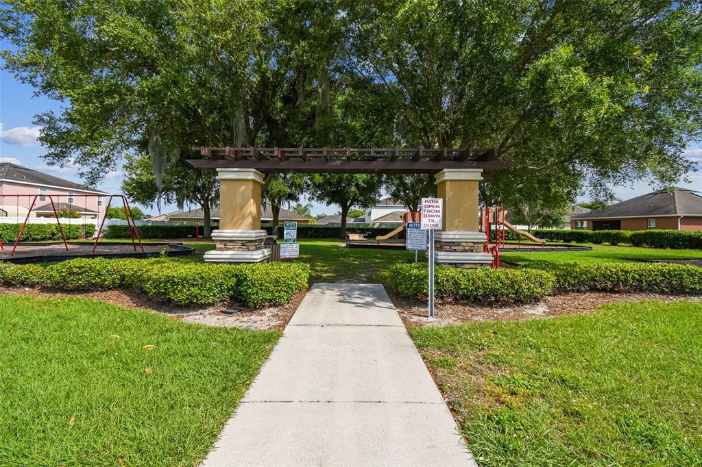 4530 Cozy Condor Court Bartow, FL 33830 - Photo 31 of 35 a front view of a house with a yard