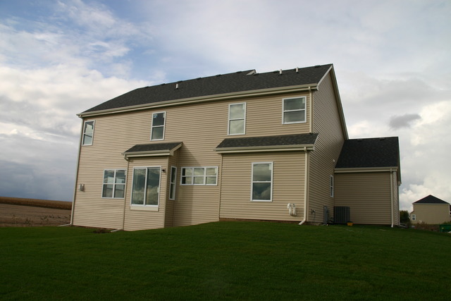 40W261 Palmer Road Geneva, IL 60134 - Photo 2 of 8