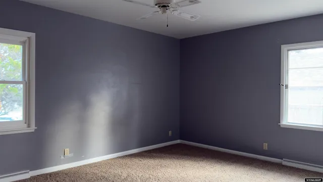 $327,500 | 720 13th Street, Rawlins, WY 82301