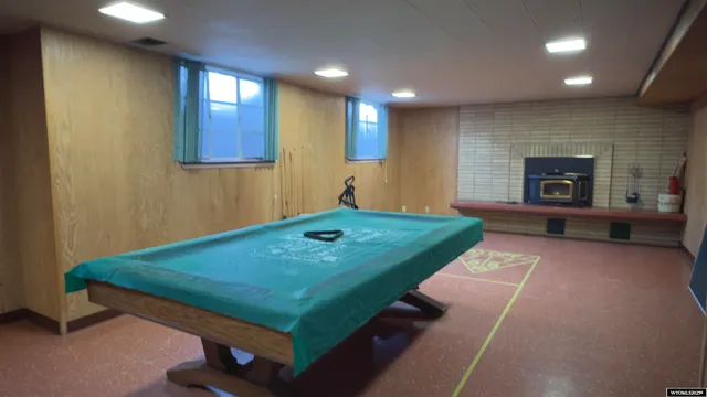 $327,500 | 720 13th Street, Rawlins, WY 82301