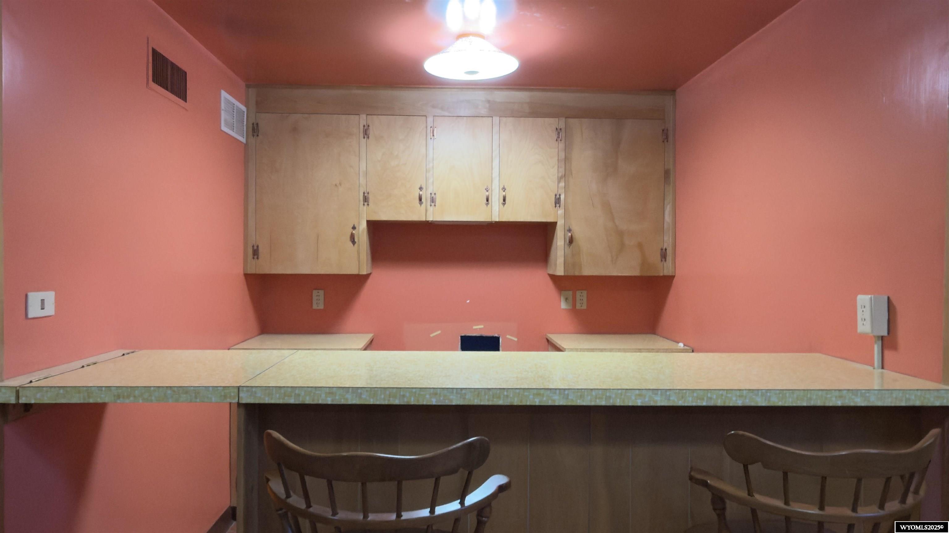 720 13th Street Rawlins, WY 82301 - Photo 24 of 37