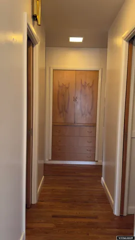 $327,500 | 720 13th Street, Rawlins, WY 82301