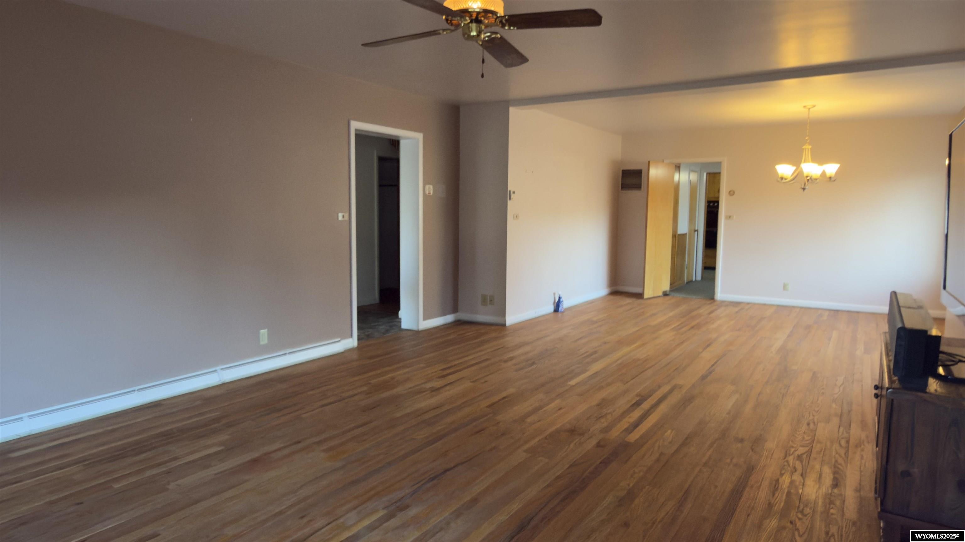 720 13th Street Rawlins, WY 82301 - Photo 7 of 37