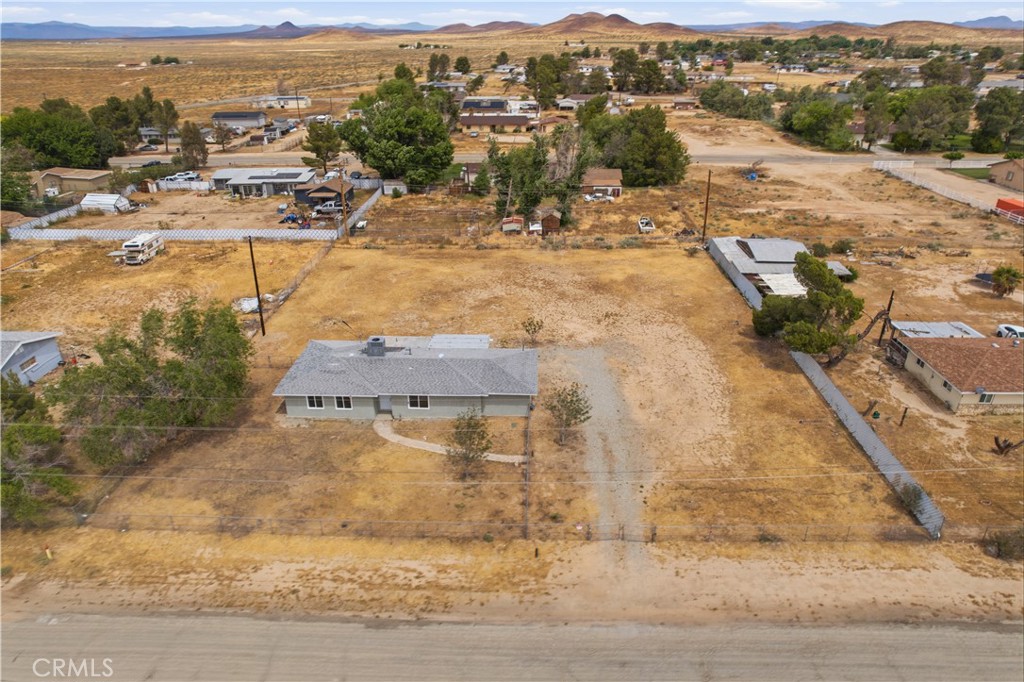 16657 Foothill Avenue Edwards, CA 93523 - Photo 2 of 22