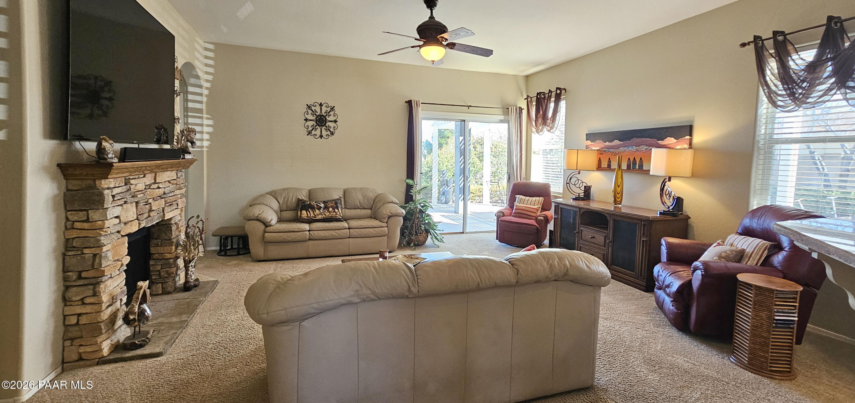 7534 Dusty Boot Road Prescott Valley, AZ 86315 - Photo 12 of 30 Living Area 1