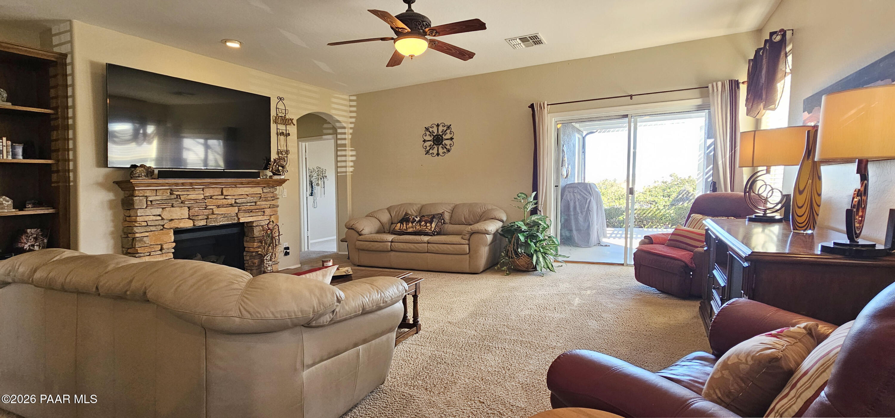 7534 Dusty Boot Road Prescott Valley, AZ 86315 - Photo 10 of 30 Living Area