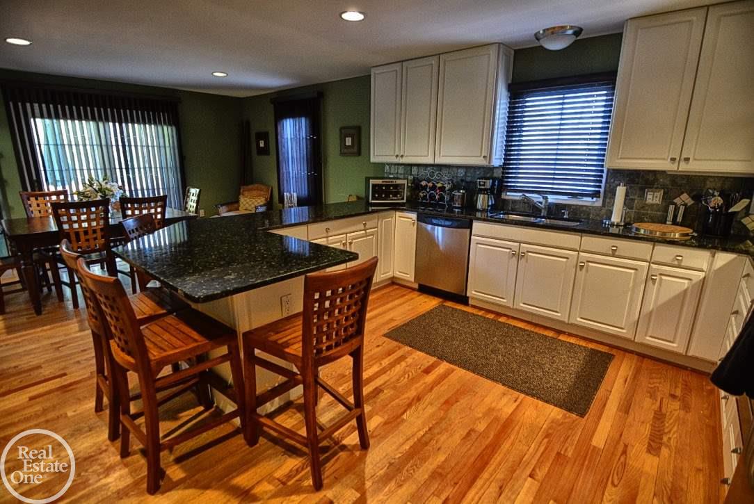 2052 Reagan Drive Rochester Hills, MI 48309 - Photo 15 of 70