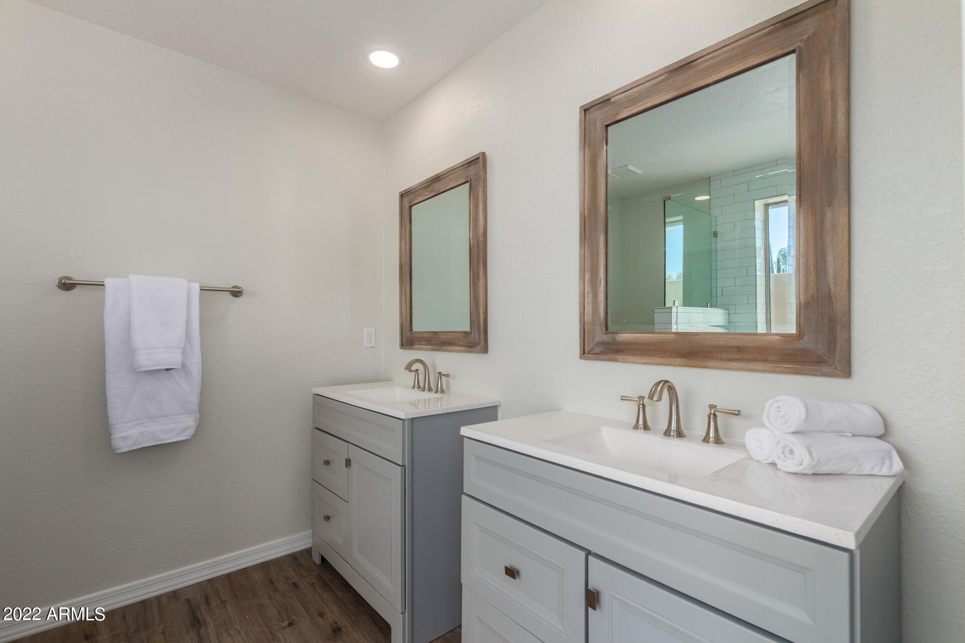 4409 East Redfield Road Phoenix, AZ 85032 - Photo 9 of 15 22 - Redfield