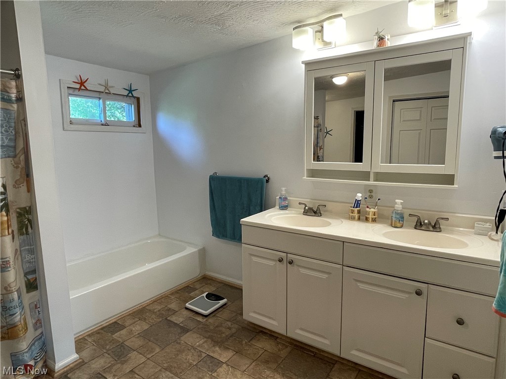 2661 South Raccoon Road Austintown, OH 44511 - Photo 14 of 35 Master Bathroom