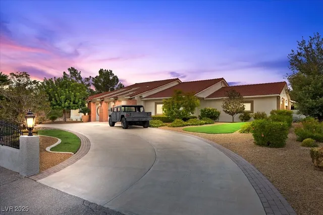 $1,750,000 | 8180 West Red Coach Avenue, Las Vegas, NV 89129